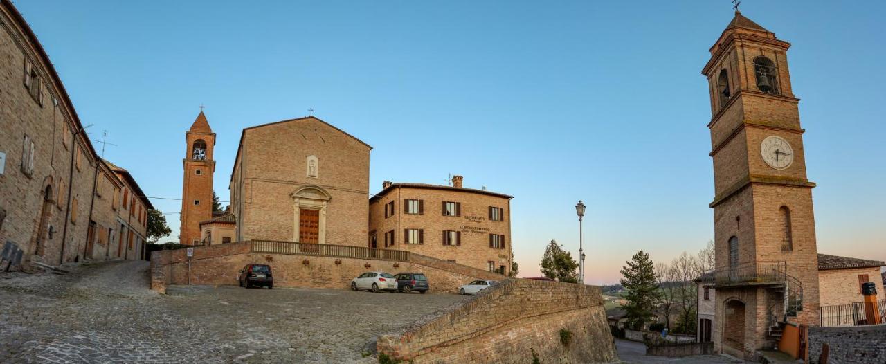 Albergo Diffuso Borgo Montemaggiore Montemaggiore al Metauro المظهر الخارجي الصورة