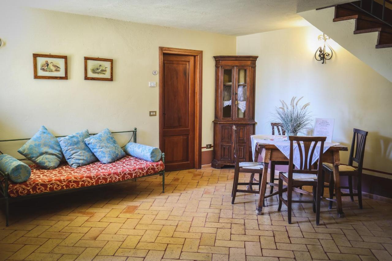 Albergo Diffuso Borgo Montemaggiore Montemaggiore al Metauro المظهر الخارجي الصورة