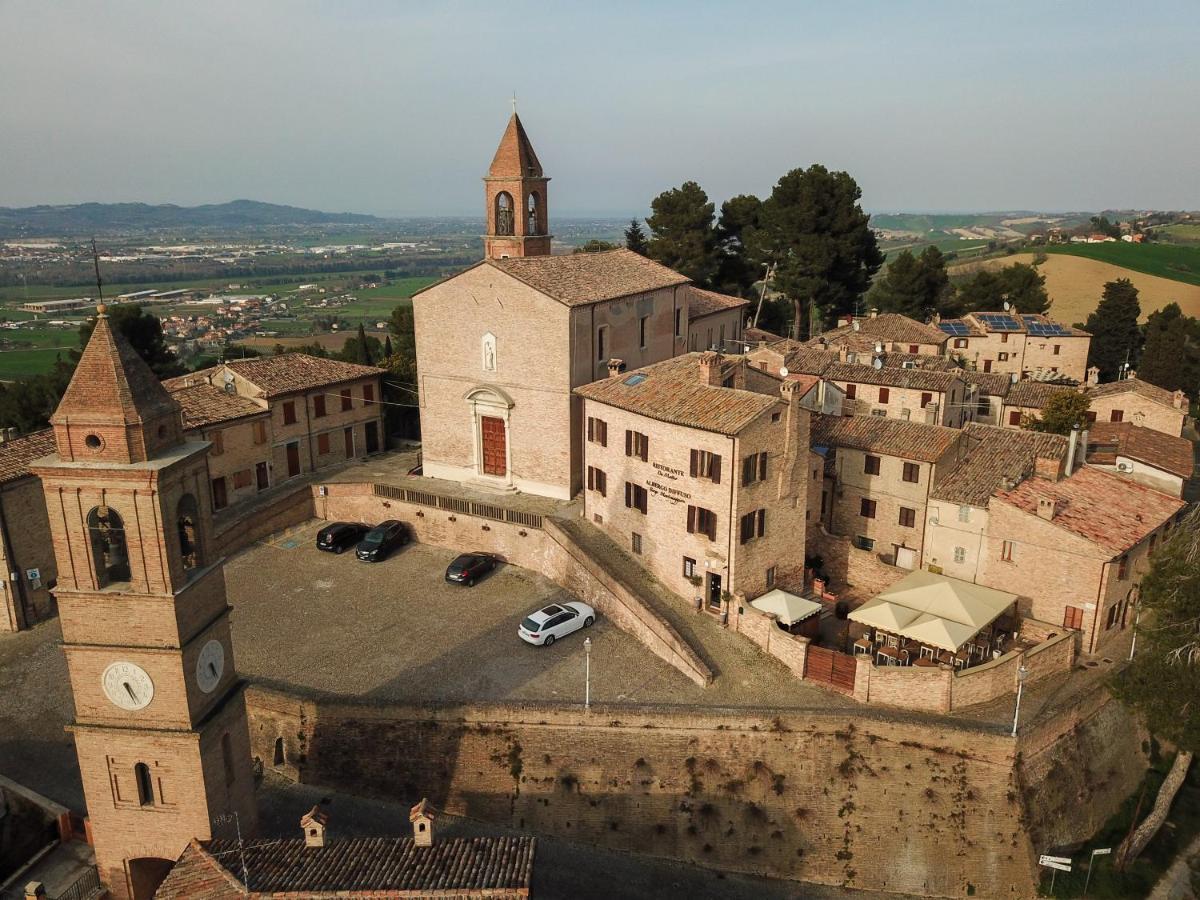 Albergo Diffuso Borgo Montemaggiore Montemaggiore al Metauro المظهر الخارجي الصورة