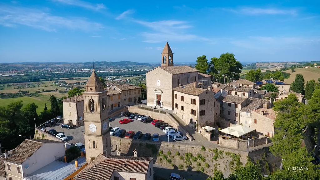 Albergo Diffuso Borgo Montemaggiore Montemaggiore al Metauro المظهر الخارجي الصورة