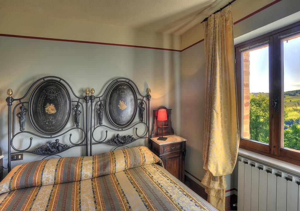 Albergo Diffuso Borgo Montemaggiore Montemaggiore al Metauro المظهر الخارجي الصورة